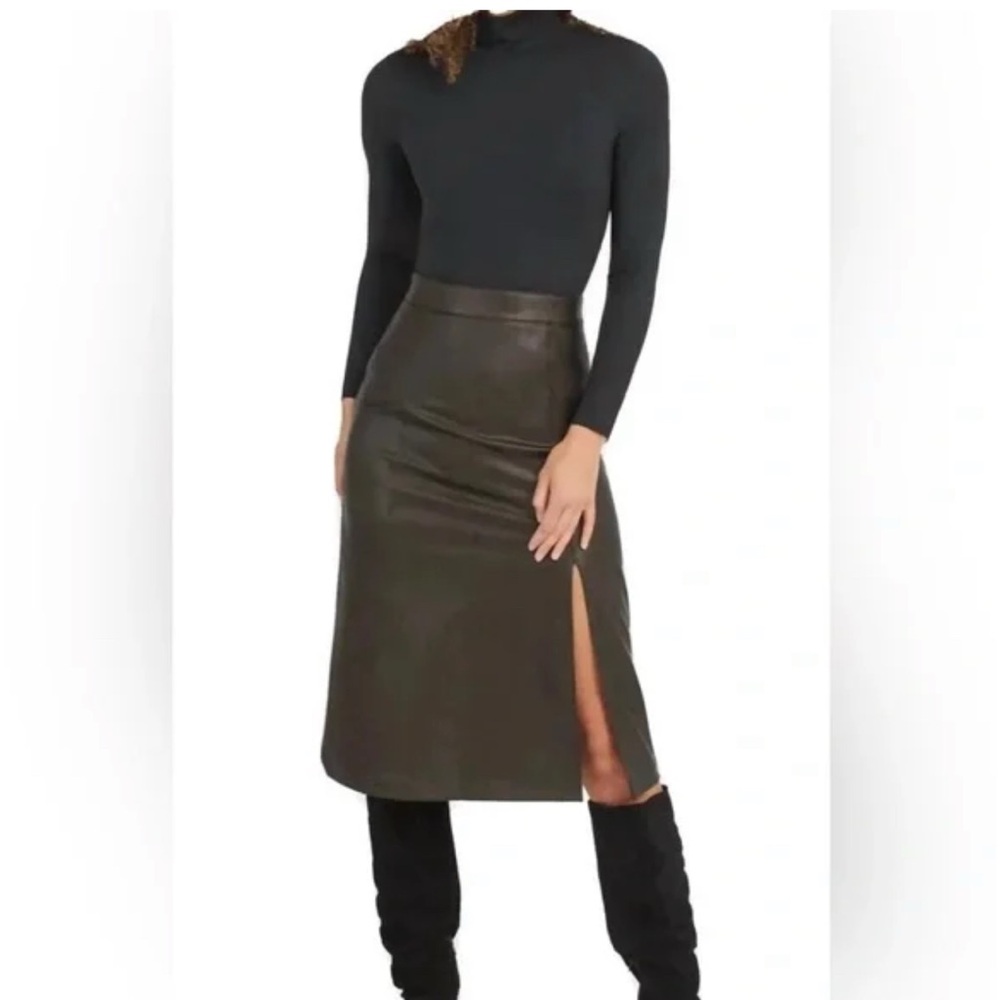 SPANX Black Pencil Skirt with Slit‎